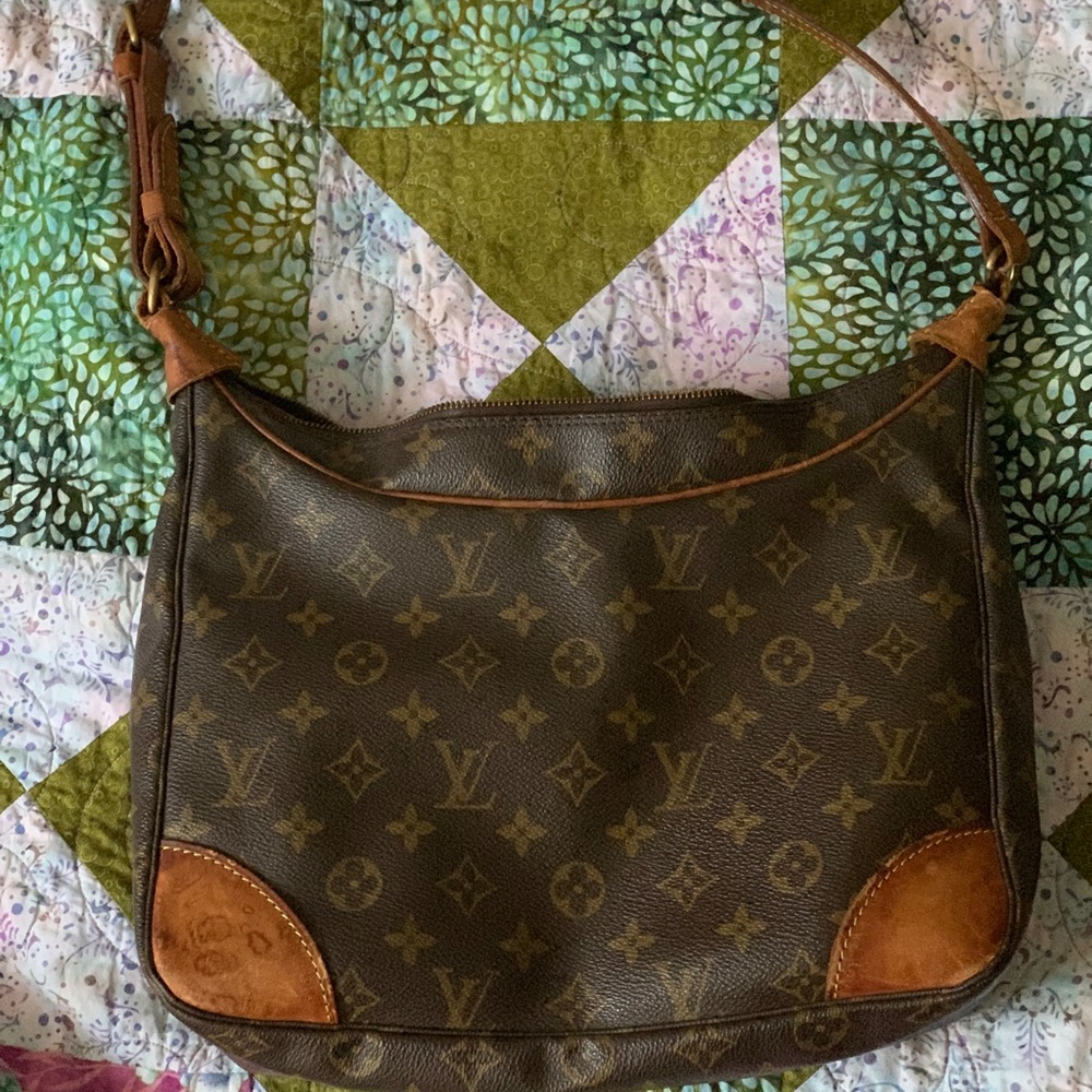 Louis Vuitton Boulogne monogram shoulder bag